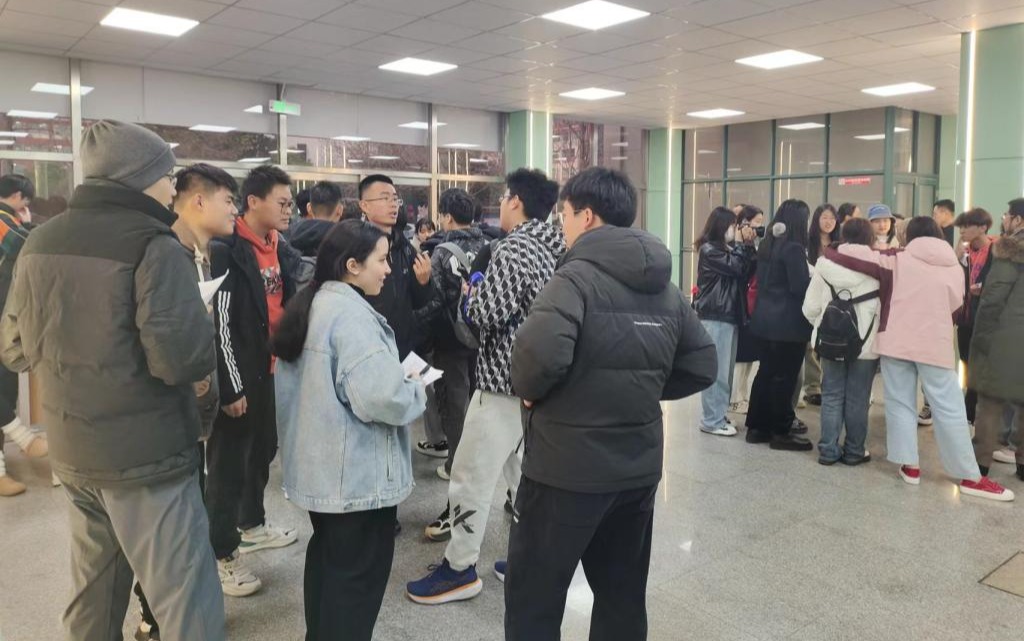 对话世界 语你同行-2026世界杯官网启动校园...